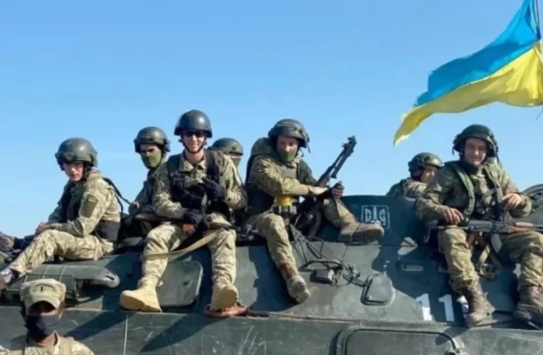 Ню Йорк Таймс: Украинските сили използват нова тактика в Донбас