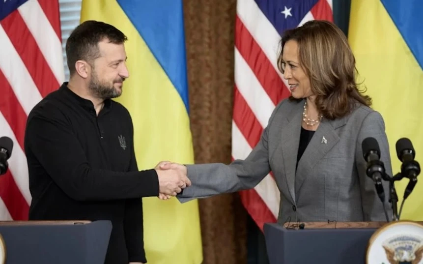 WP: Харис поискала от Зеленски да разработи план за предаване на властта