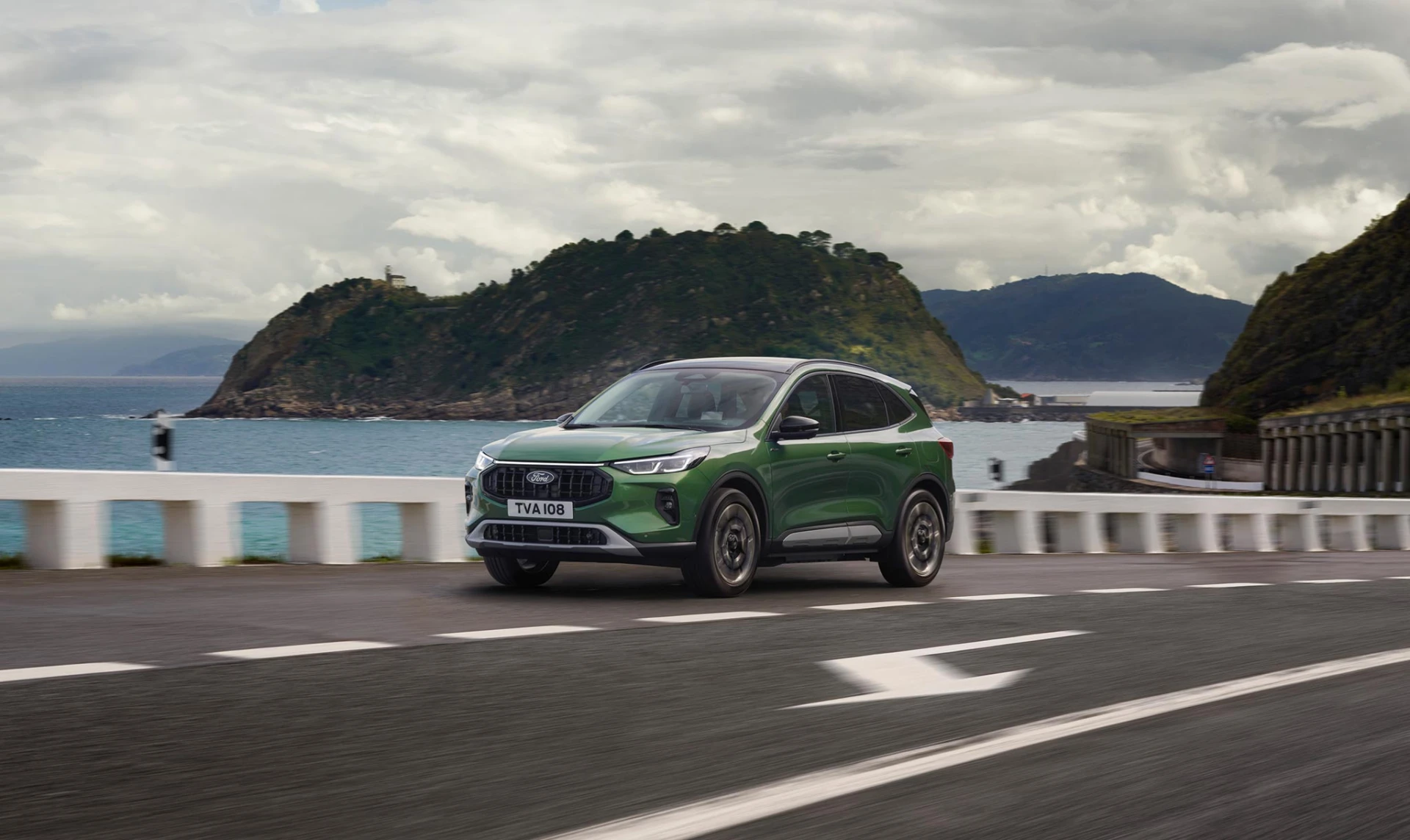 Ford подготвя вълнуващи премиери и специална изненада на Автомобилен салон София 2024