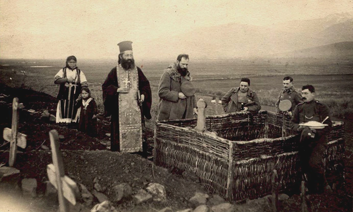 Смъртоносна зараза уби милиони в Европа, България е пощадена заради това неочаквано и просто нещо СНИМКИ 