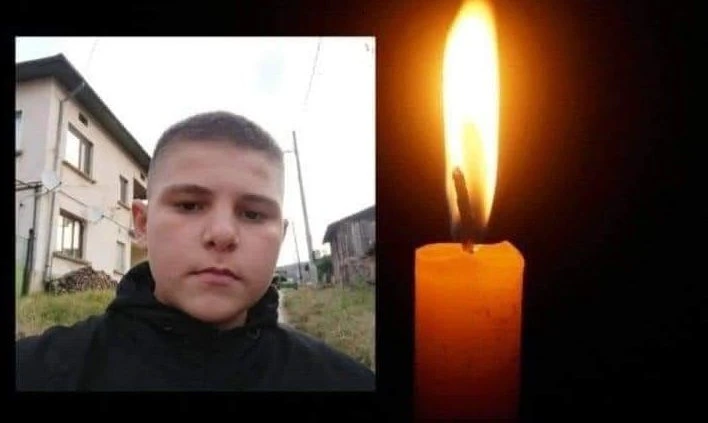 Галата плаче! Момчил е момчето, убито на място от моторист СНИМКА
