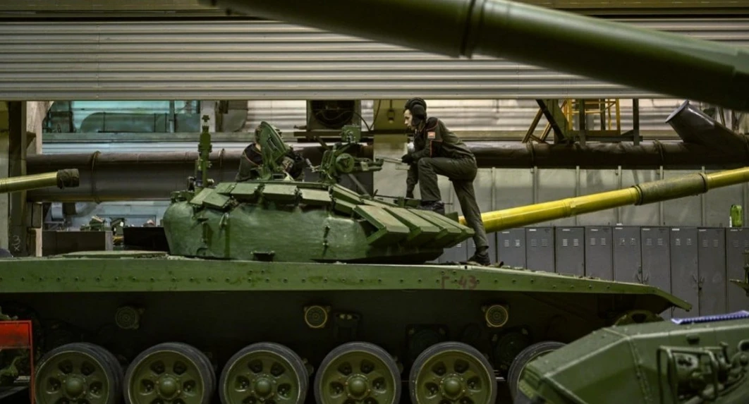 Defence Express: Русия се готви за десетилетна война с Украйна