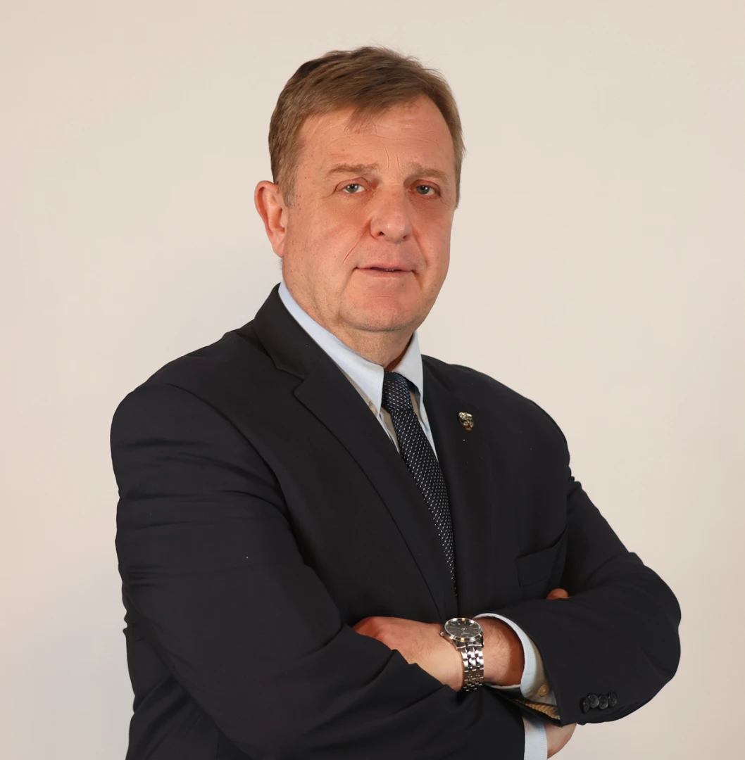 Красимир Каракачанов: Парламентът да обложи свръхпечалбите на банки, колекторски фирми и ЧСИ!
