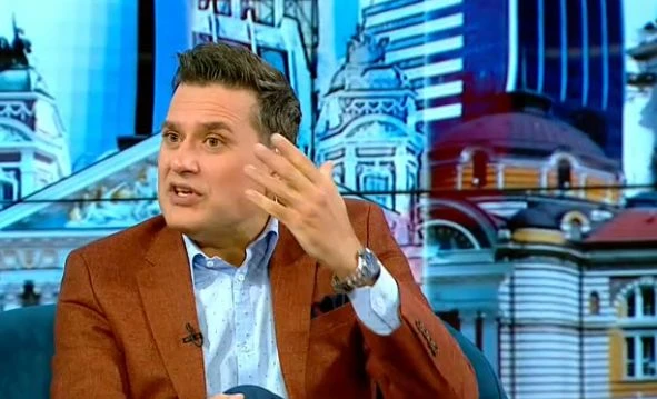Шок в ефира на БНТ! Любенов скочи на г-жа „Искрено и лично“ заради КАДРИ от 1995 г.