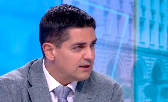 Радостин Василев: Готви се "Сглобка" 2