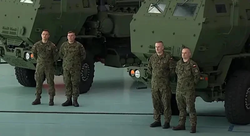 Полската преса оцени заплахите на някои генерали за атака по Санкт Петербург