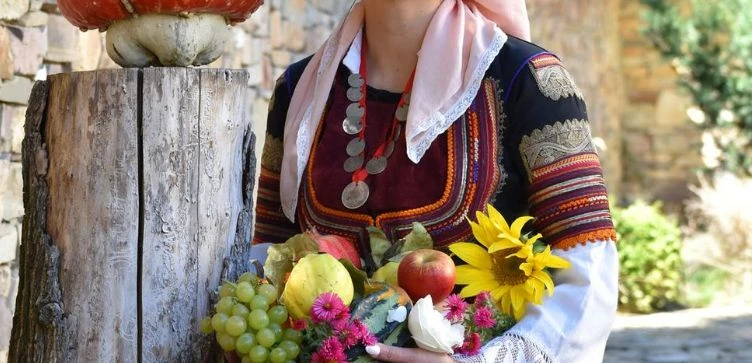 На празника в събота жените да не си и помислят да правят нещо такова, ще съжаляват