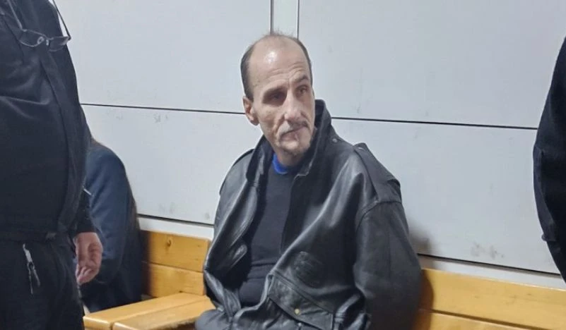 Роден вдовец изнасили и държа под ключ проститутка, плаши да даде органите й на трафиканти