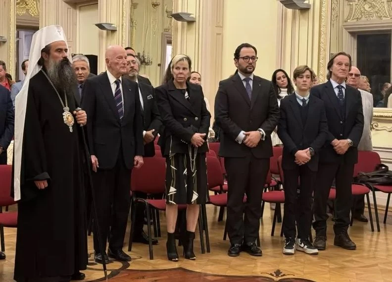 Княгиня Калина се спихна, неузнаваема е СНИМКИ