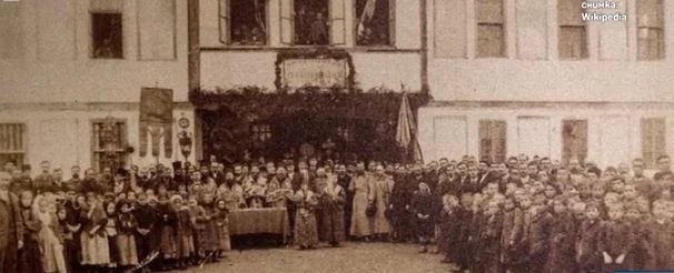 Урок по история: Ето как е гласувал българинът през годините