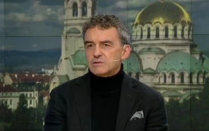 Проф. Иво Петров: Това са последните моменти, в които България може да бъде спасена
