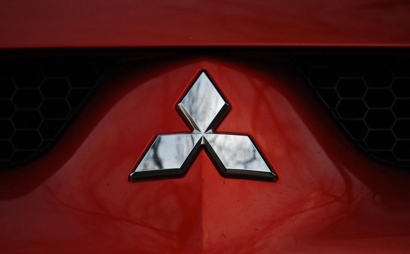 Mitsubishi: С тези модели ще съсипем Toyota RAV4