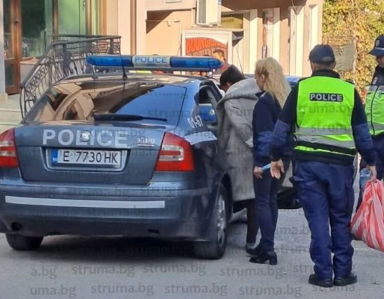 Изведоха окован в белезници шефа на полицията в Петрич СНИМКИ 
