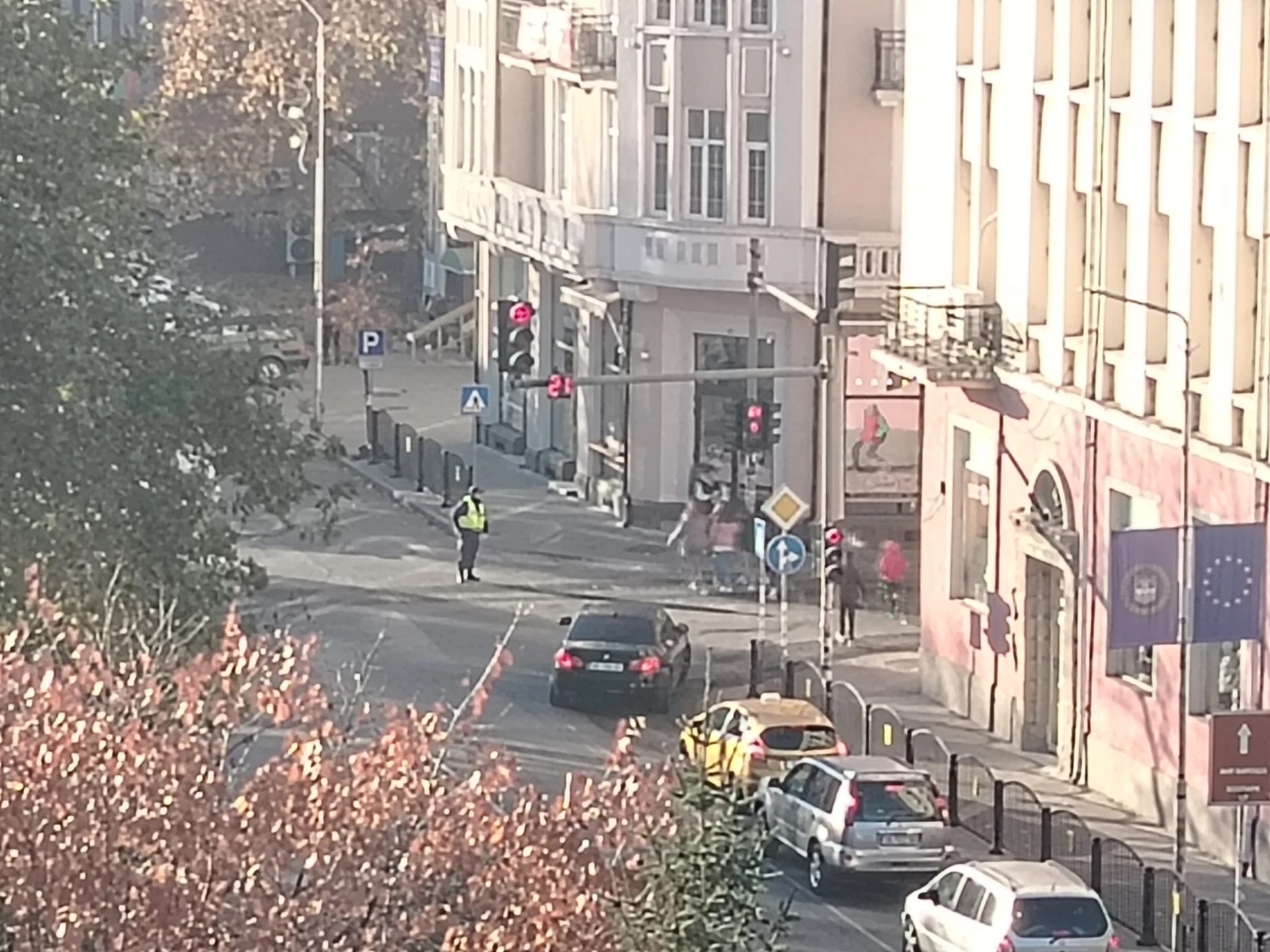 Кървава трагедия потресе Ловеч, труп лежи на пътя