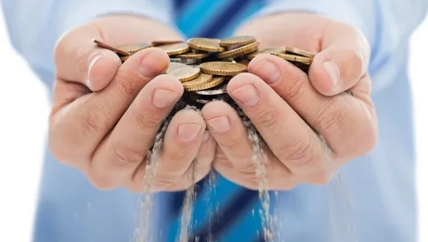 В голяма верига отказват да се плаща с повече от 50 бр. монети