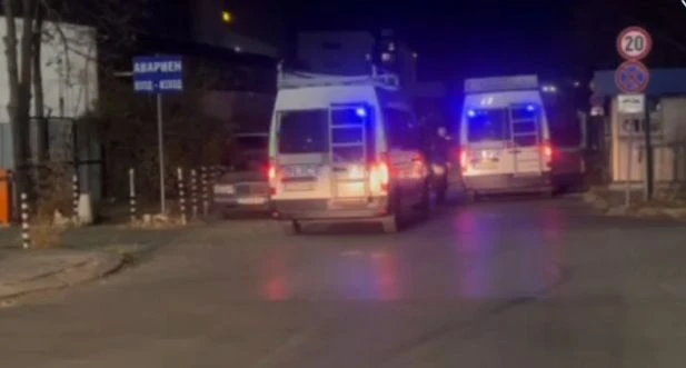Извънредно в БЛИЦ! Екшън край Летище "София": "Ауди" шпори в насрещното, 5 патрулки по петите му