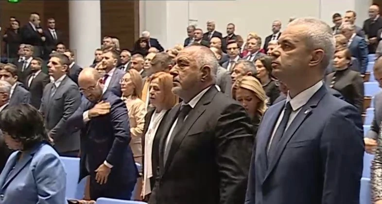Депутатите се заклеха! 51-ият парламент е факт НА ЖИВО