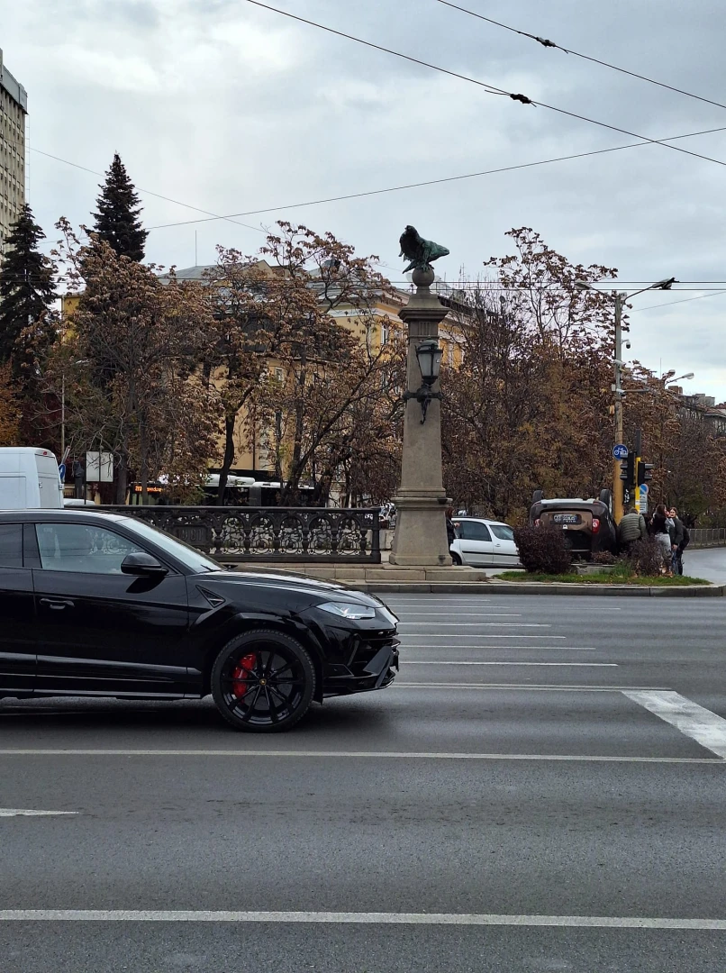 Извънредна ситуация на Орлов мост в София СНИМКА