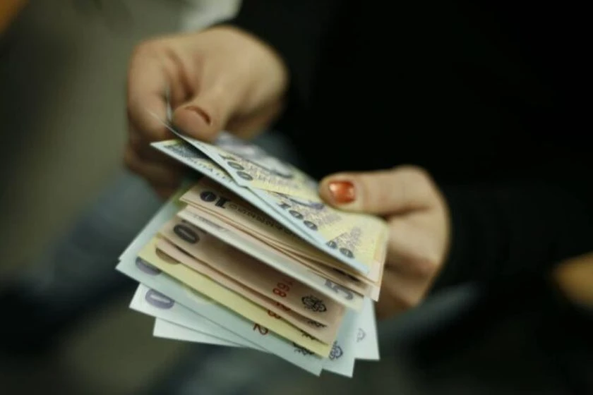 Секира за законните лихвари в Румъния, порязват ги жестоко
