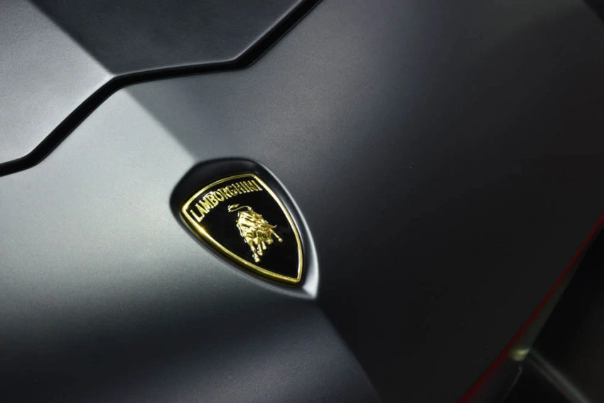 Lamborghini показа ексклузивен модел, създаден специално за Китай СНИМКИ