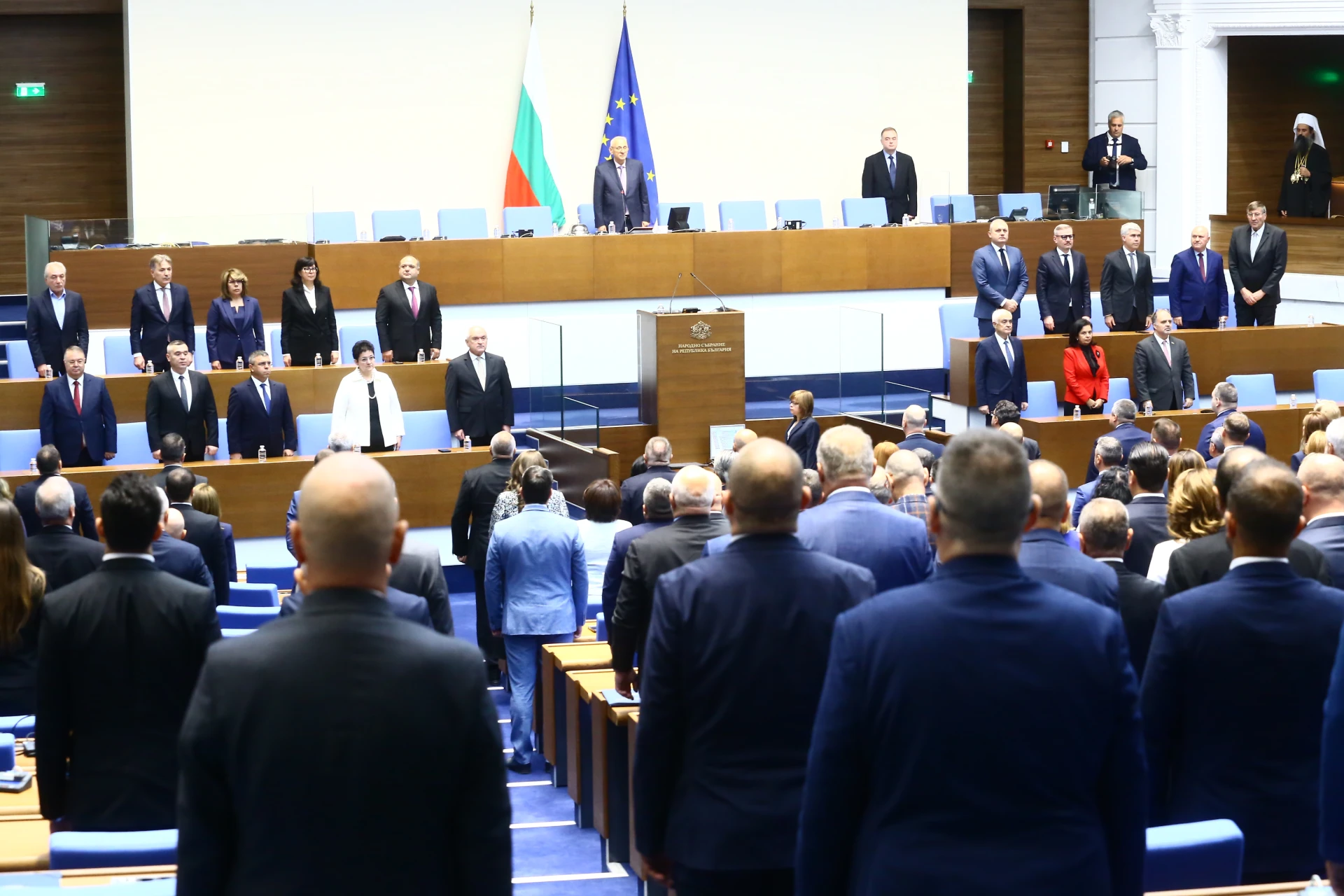 Нова бомба с избора на шеф на НС: Кирилов отпада, ето кой става фаворит №1