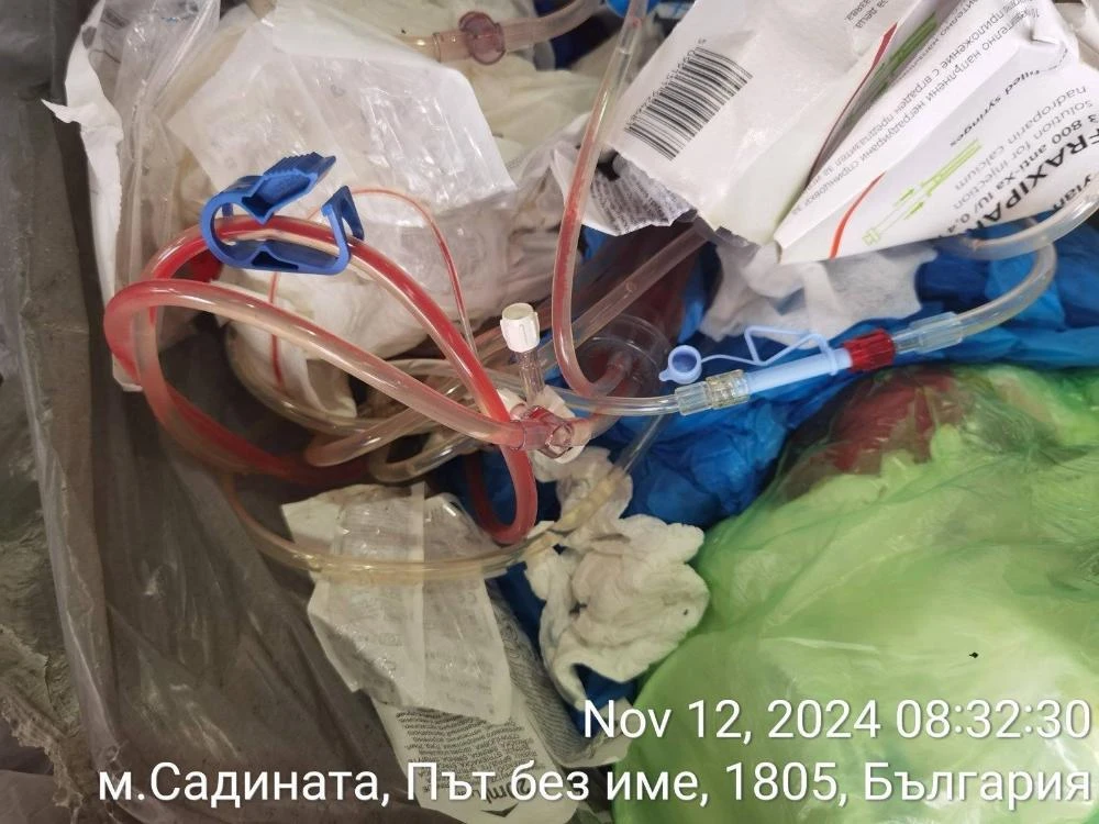 Пълен шок! Ето ги отпадъците с човешка плът и кръв в София СНИМКИ 18+