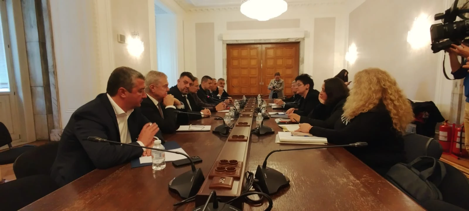 БСП - ОБЕДИНЕНА ЛЕВИЦА подкрепя облагането с данък на свръхпечалбите на банките и въвеждането на данък на концесиите