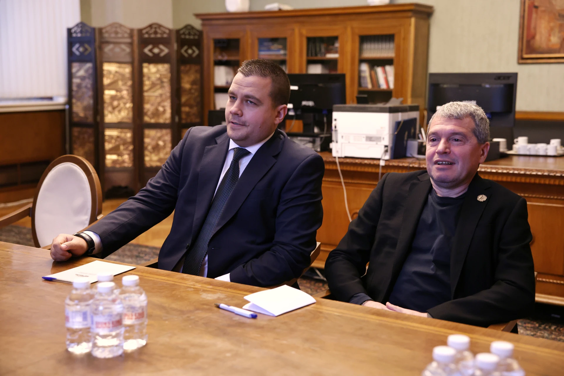 Първи СНИМКИ от важните срещи на Борисов с БСП – обединена левица и ИТН