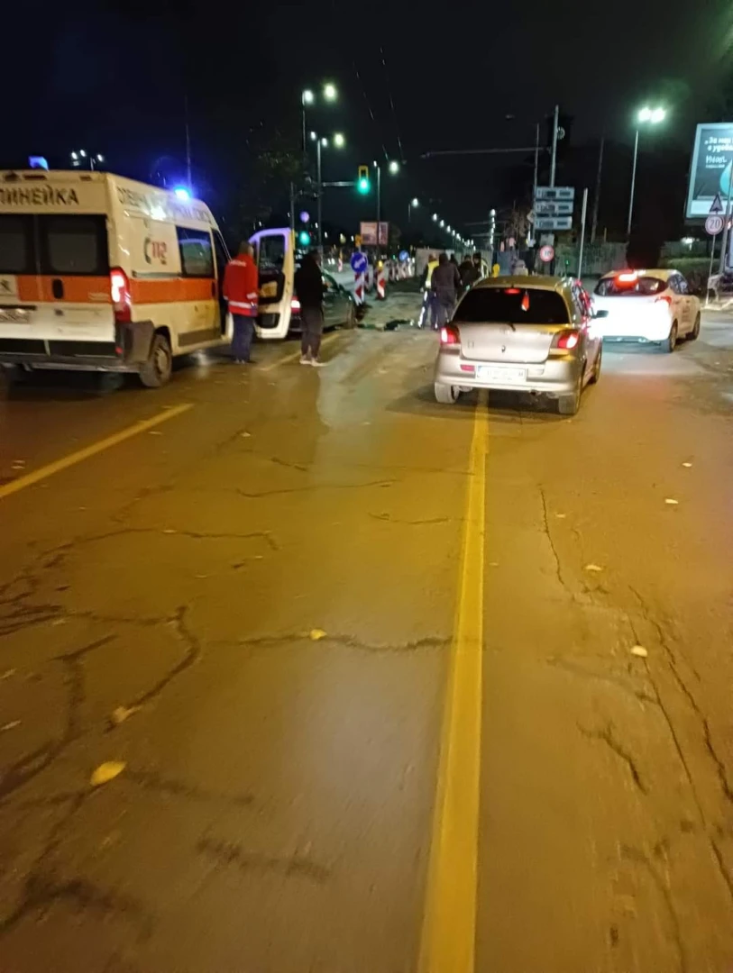 Среднощен ужас в София, зрелищни СНИМКИ и ВИДЕО