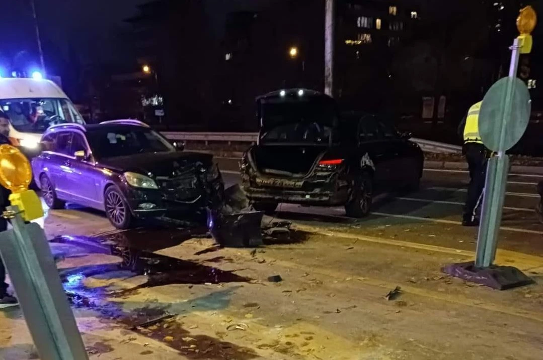 Среднощен ужас в София, зрелищни СНИМКИ и ВИДЕО