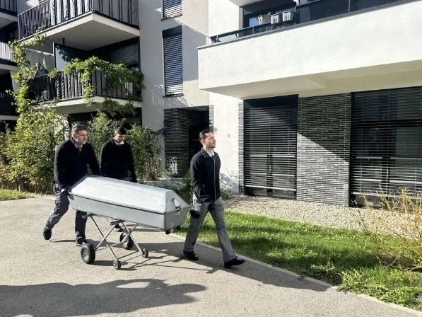 Шокираща новина за австриеца, убил с 50 удара с брадва 16-г. нашенец във Виена СНИМКИ 18+