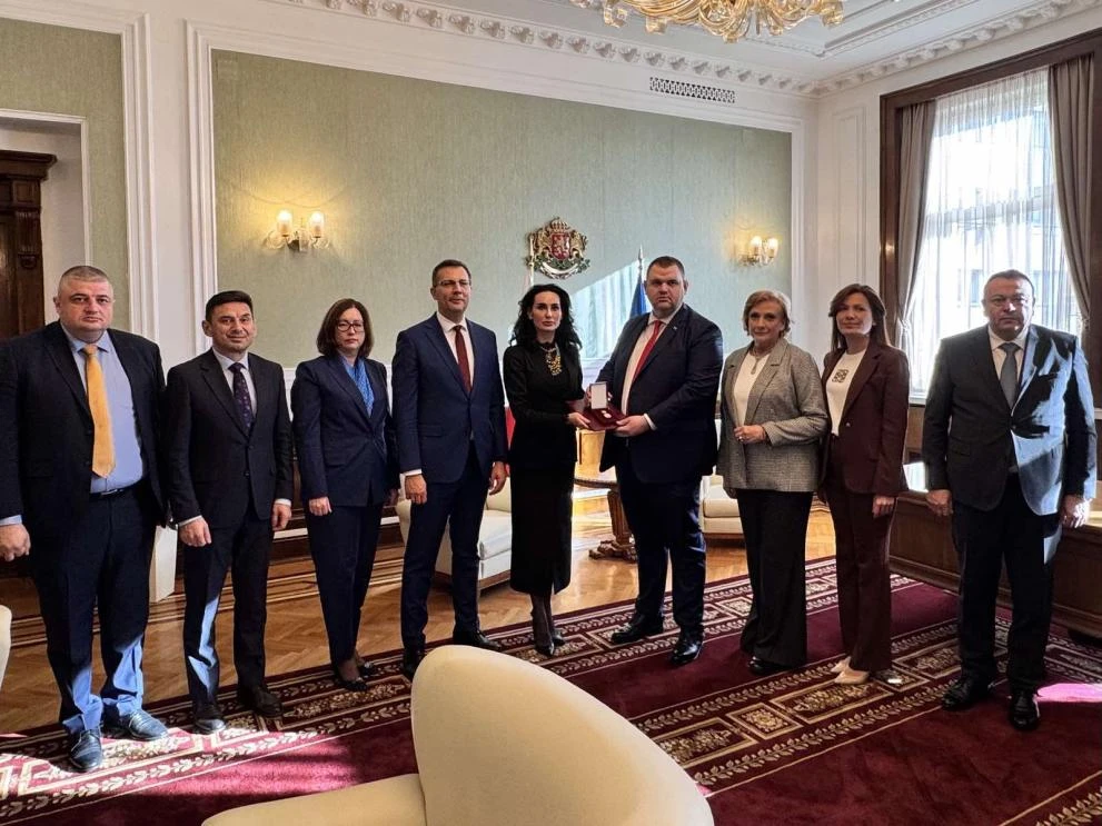 Делян Пеевски получи медал за особени заслуги към украинския народ