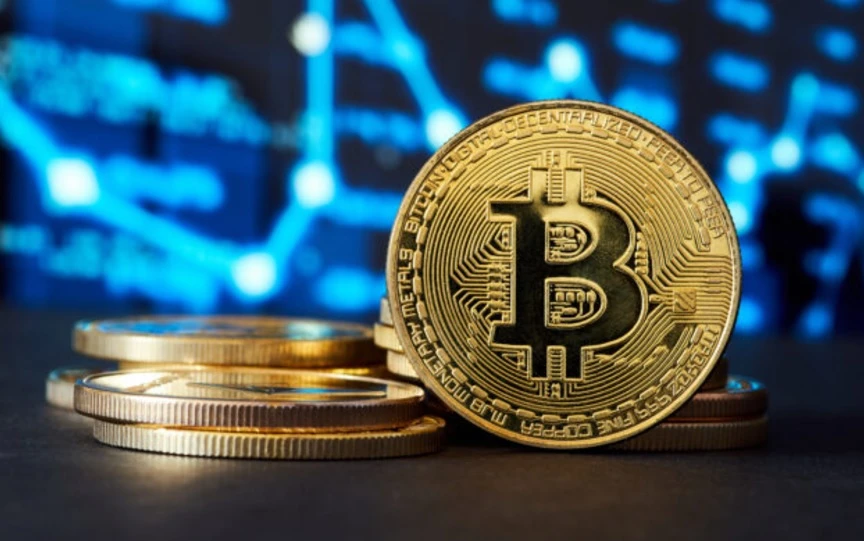 Ето какво се случи за първи път с биткойна под въздействието на "ефекта Тръмп"