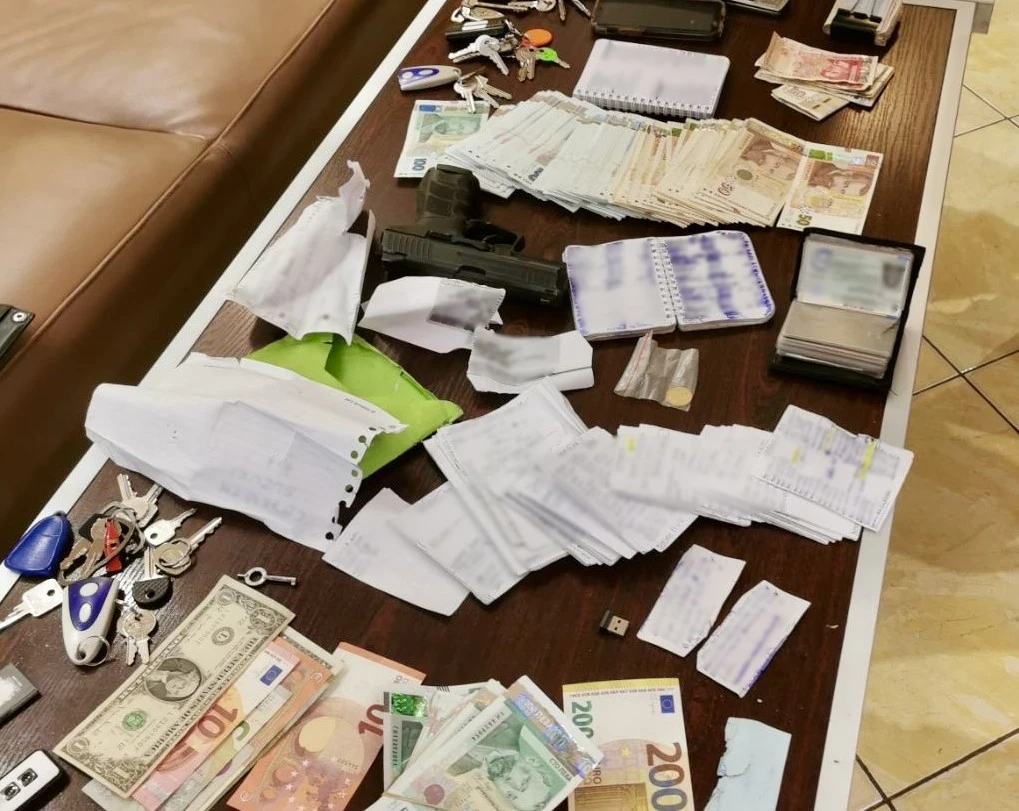 Мощен удар на ГДБОП! Неутрализира кръвожадна престъпна група, намесени са стотици хиляди левове СНИМКИ
