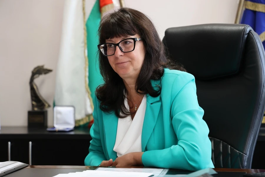 Министър Кондева издаде заповед, забранява се...