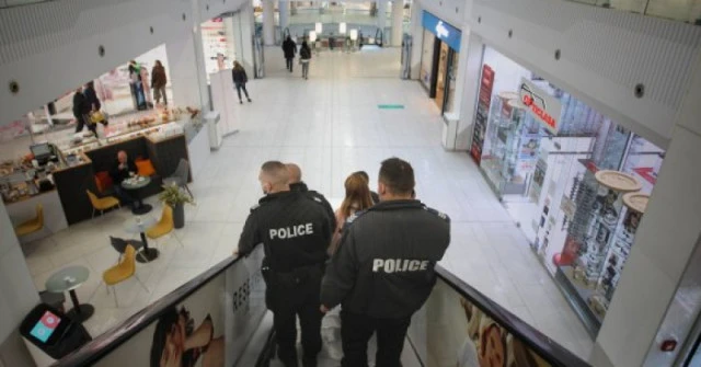 Покъртителни разкрития за ужаса в столичен мол СНИМКИ