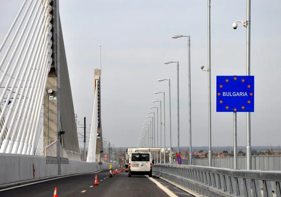 Голям удар на ГКПП „Видин“, спипаха украинец с кока за 5 млн. лв. СНИМКИ