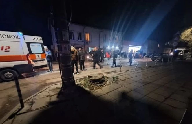 Първи подробности за среднощния ужас в София с изхвърчалата жена на шосето, има ранено бебе