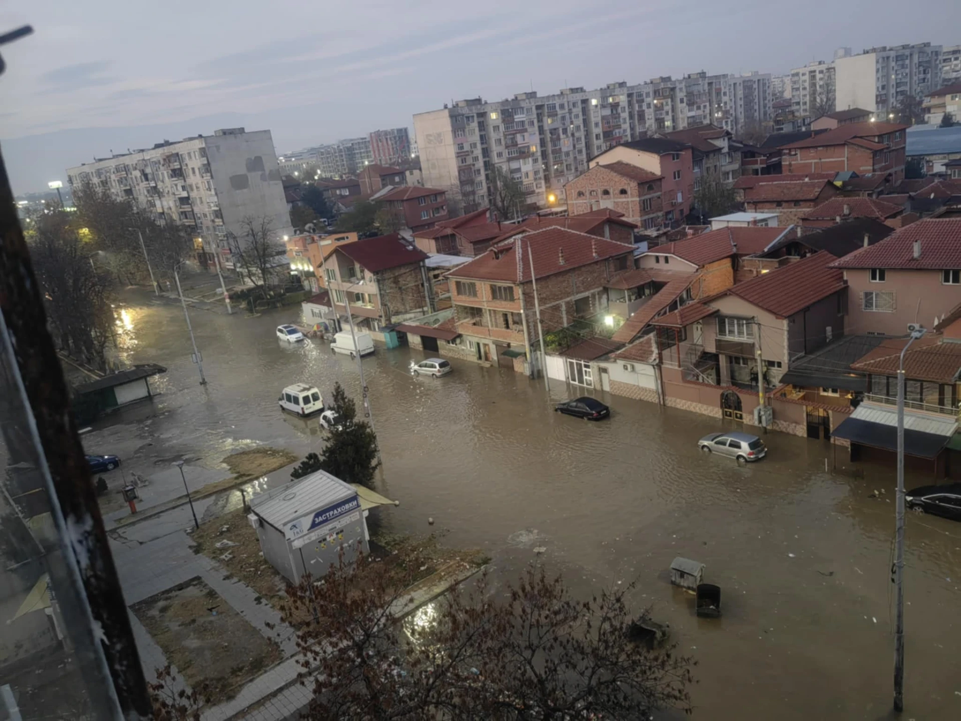 Апокалипсис в Пловдив, градът е под вода! Зрелищни СНИМКИ