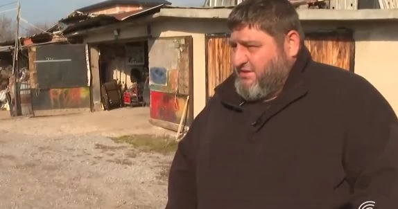 Мутренските времена се върнаха, потресващо ВИДЕО 18+ от Световрачене с полицаи и...