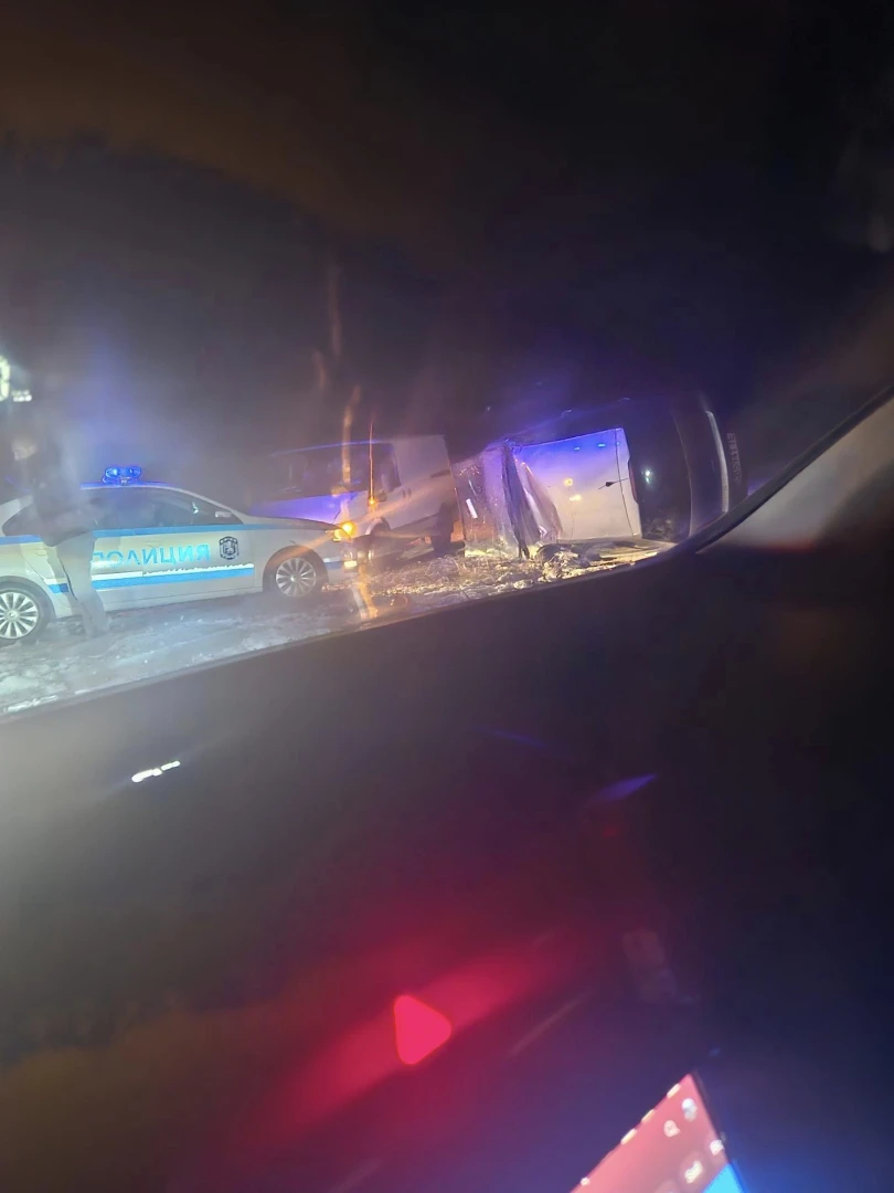 Извънредна ситуация посред нощ в Банкя, веднага дойде полиция СНИМКА