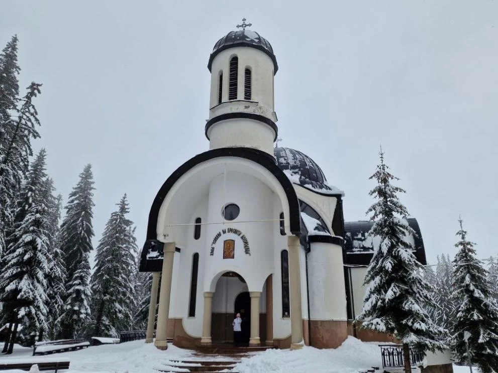 Над 20 см. сняг на това място в България СНИМКИ