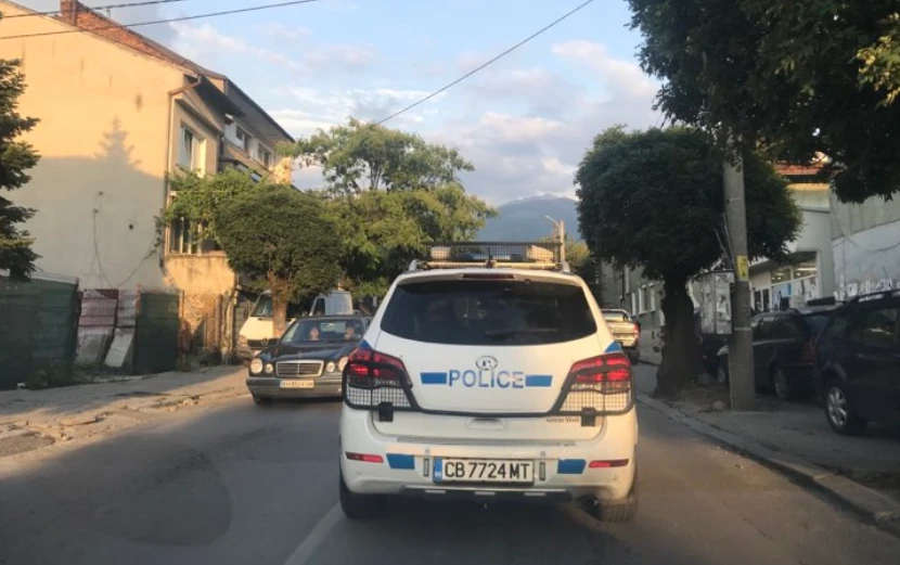 Пиян софиянец събра очите на дупничани, чак цъкат с език