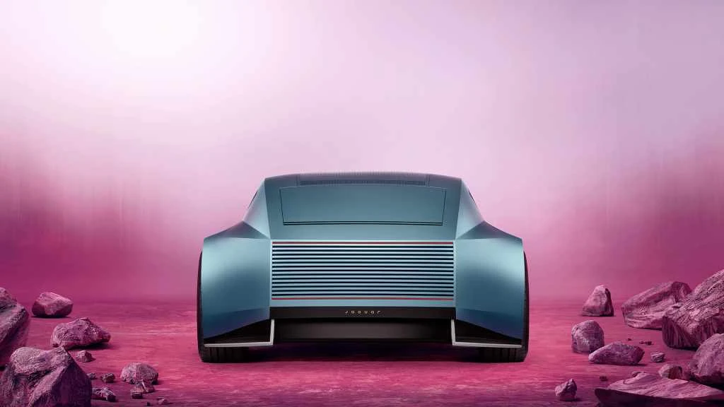 Jaguar представя Type 00. Безпогрешен. Неочакван. Драматичен.