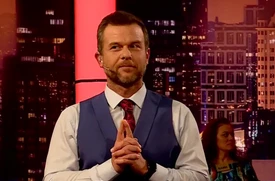 „Сделка или не“: Оракул Илия позна кутията със 100 000 лв. СНИМКА