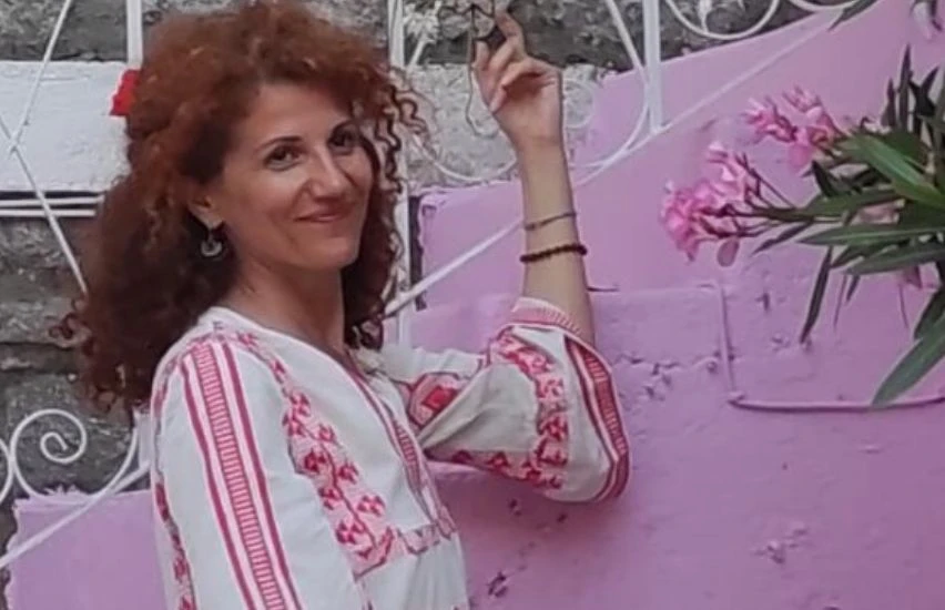 Палавата пловдивска общинарка с тантричните секс практики с ключов ход 