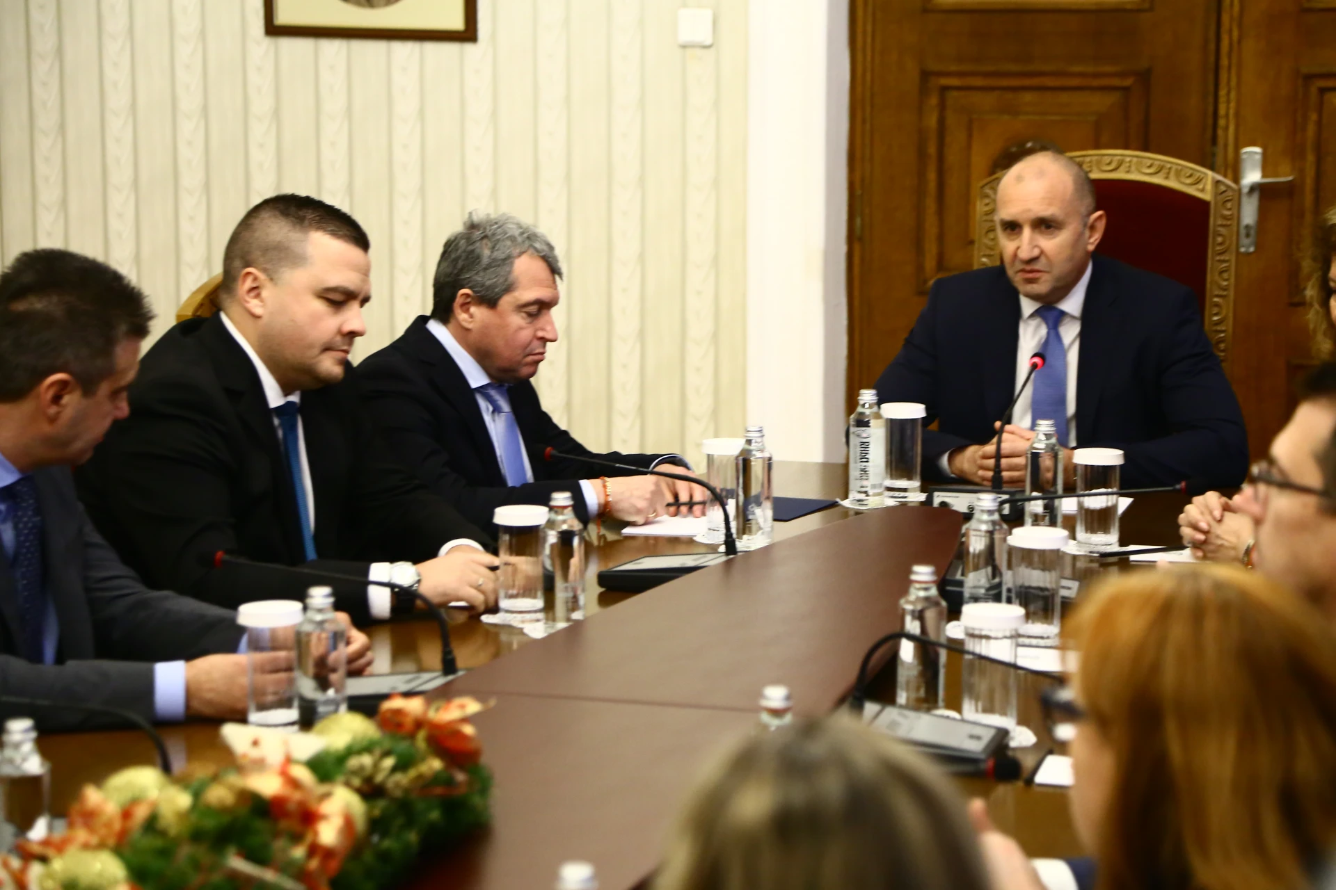 Радев си глътна граматиката, ИТН го втрещиха с тази изцепка