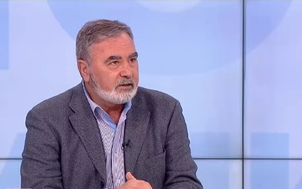 Доц. Ангел Кунчев заговори за коктейла от вируси и предупреди, че смъртоносната зараза от Конго...