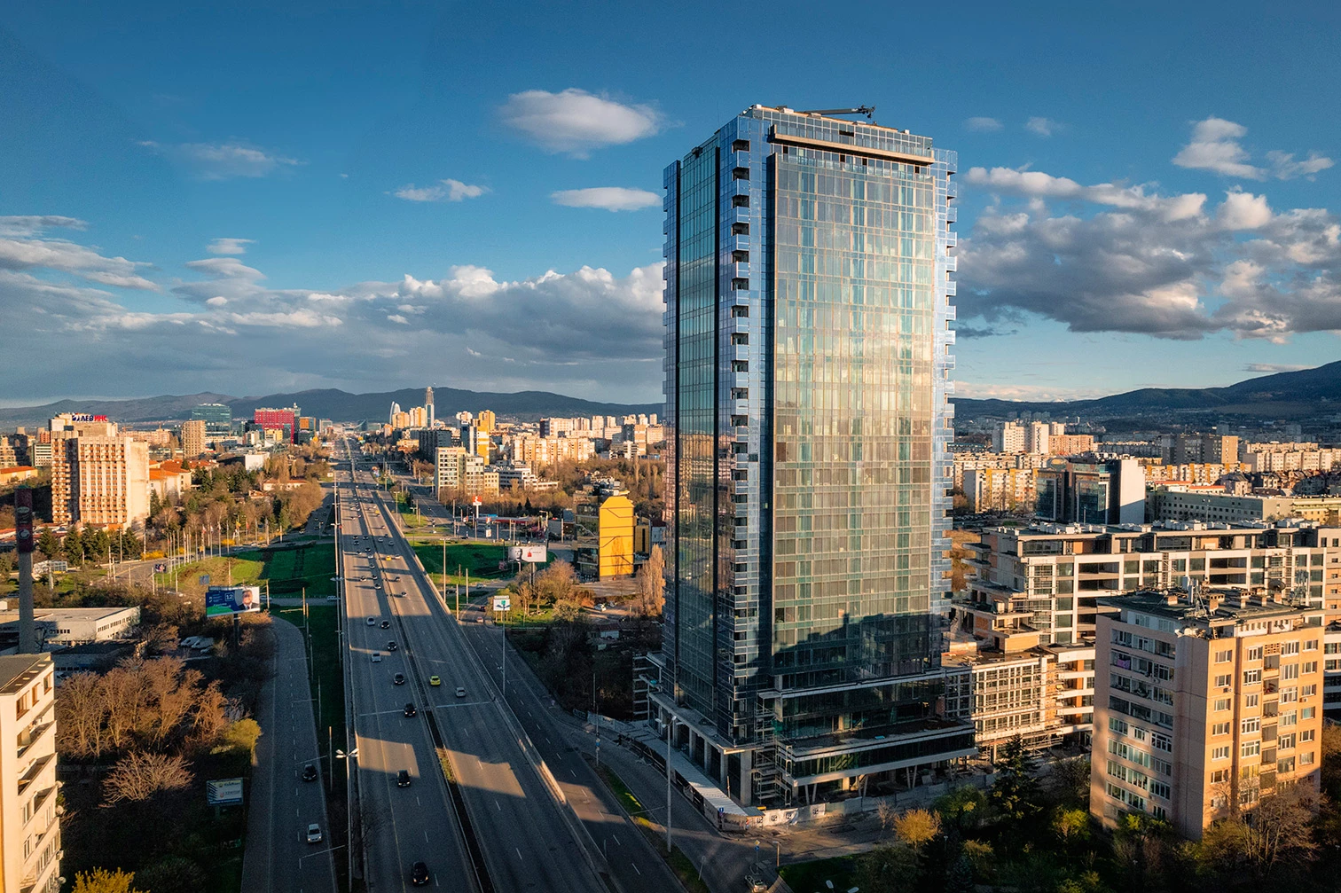 East Plaza Tower e Сграда на годината 2024 г.