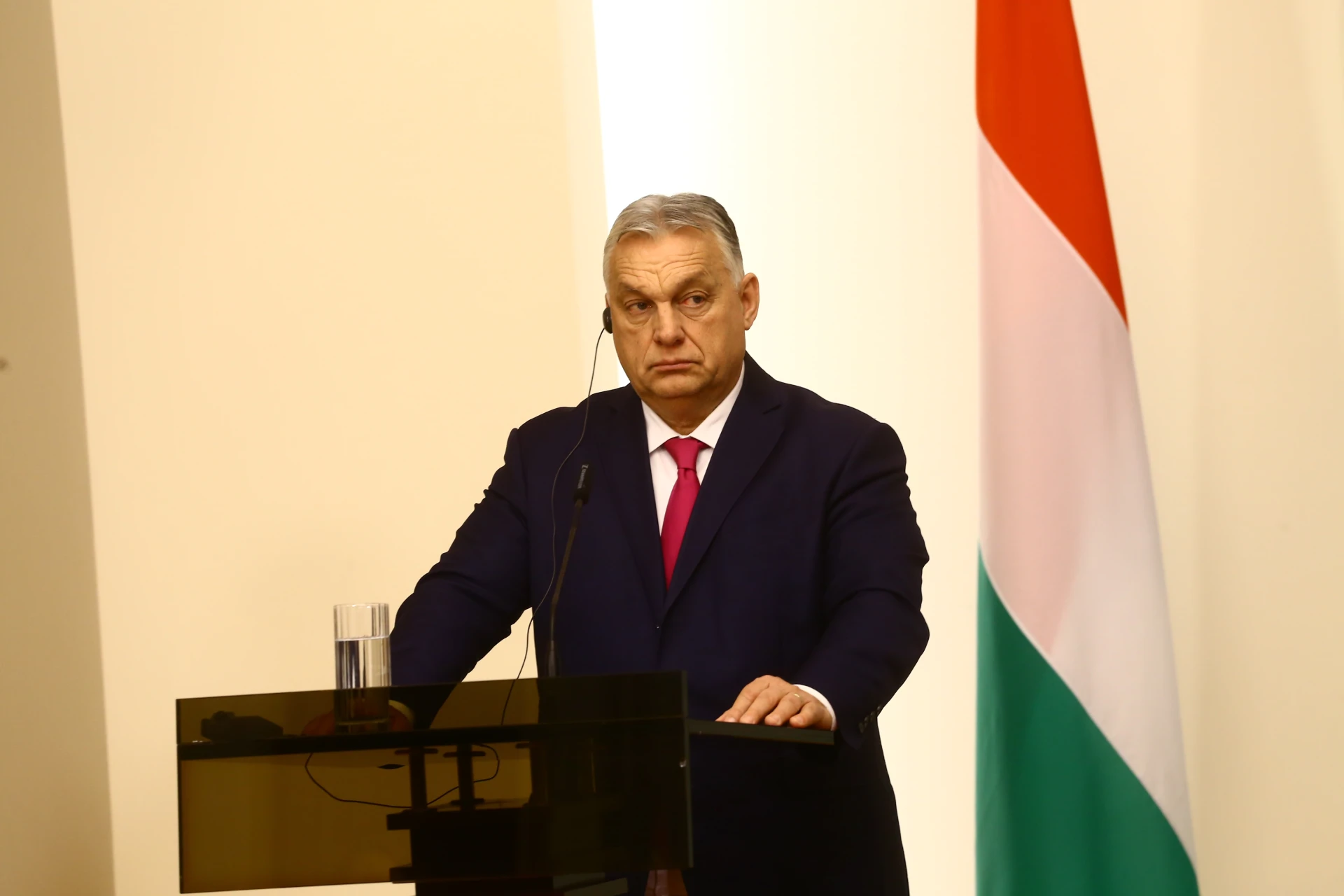 Виктор Орбан